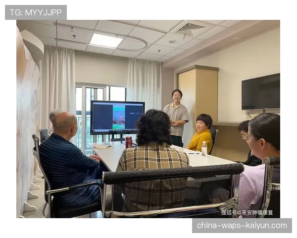 世界举重康复线上讲堂专题：运动后心理恢复受关注，举重运动员训练视频